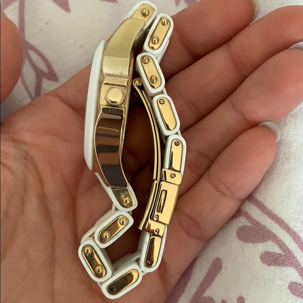 Marc Jacobs Watch - Picture 3 of 4